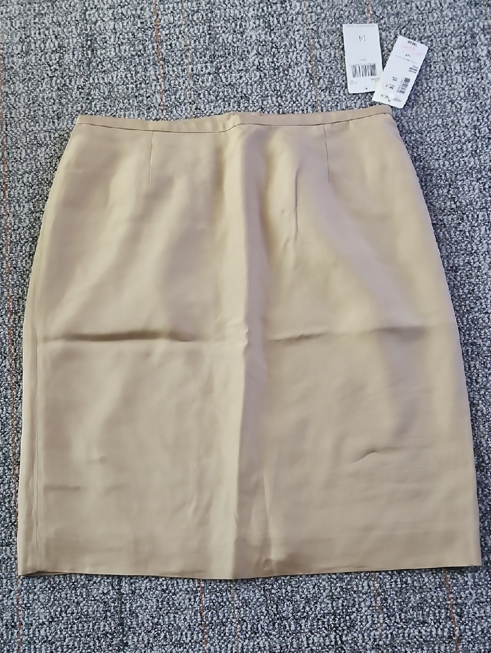 Dana Buchman Tan Pencil Skirt - Women